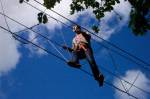 Nepal-Seilbrücke überqueren  » Zum Vergrößern klicken ->
